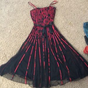 Black and red Sandra Darren Dress